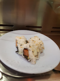 California roll du Restaurant de sushis sur tapis roulant Restaurant Asia | Buffet asiatique - Sushi bar à Chasseneuil-du-Poitou - n°4