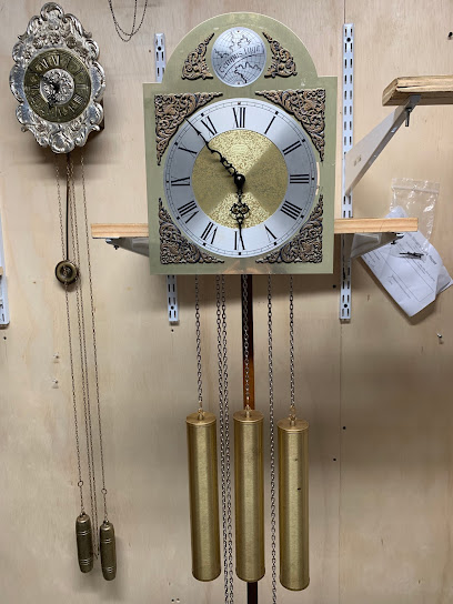 Luis Simao's Clock Repair