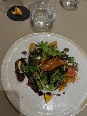 Symbiose restaurant à Saint-Bonnet-les-Oules