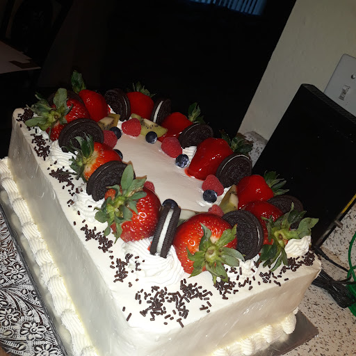 Grocery Store «La Casa Del Pueblo Market», reviews and photos, 221 E 6th St, Corona, CA 92879, USA