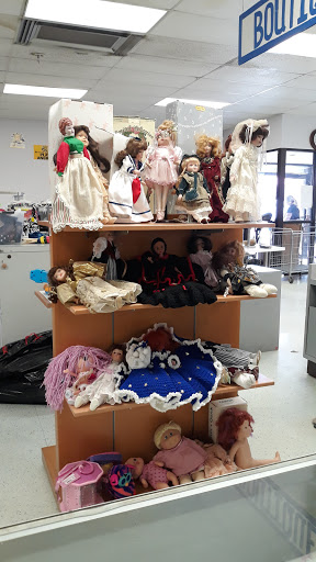 Thrift Store «Dav Thrift Store», reviews and photos, 5455 E Central Ave, Wichita, KS 67208, USA