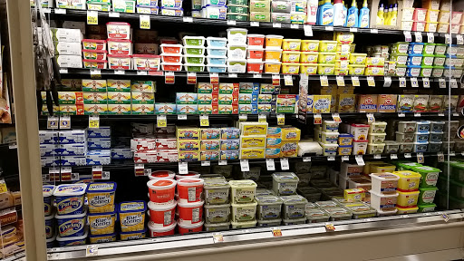 Grocery Store «Food Lion», reviews and photos, 1200 Beaver Brook Plz, New Castle, DE 19720, USA