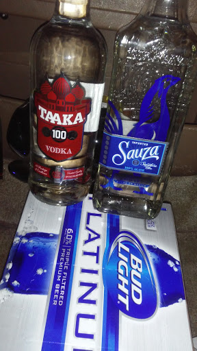 Liquor Store «Oakwood Package & Bottle Shop», reviews and photos, 3469 Mundy Mill Rd, Flowery Branch, GA 30542, USA