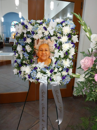 Florist «Sun City Florists, Cards and Gifts», reviews and photos, 14629 N Del Webb Blvd, Sun City, AZ 85351, USA