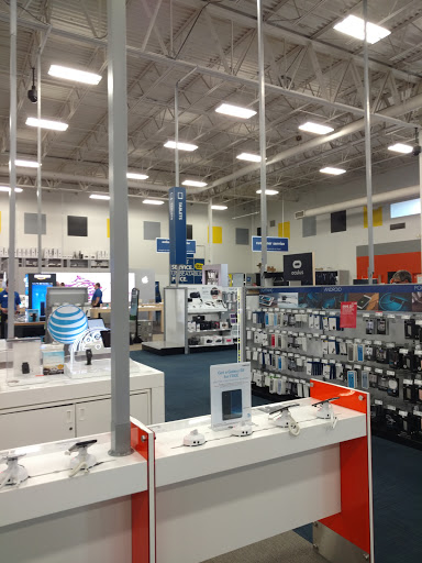 Electronics Store «Best Buy», reviews and photos, 445 Howe Ave, Cuyahoga Falls, OH 44221, USA