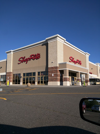 Grocery Store «ShopRite of Patchogue», reviews and photos, 95 Sunrise Hwy, Patchogue, NY 11772, USA