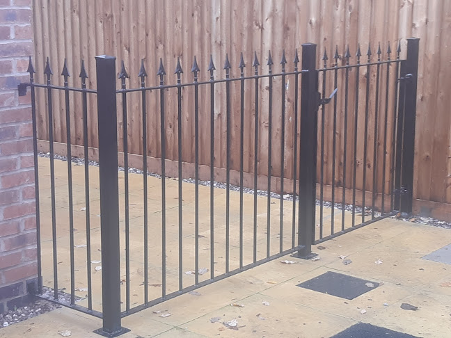 Gate Fence & Drive Co - Coventry