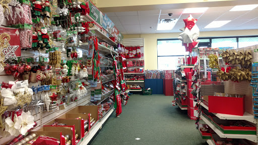 Dollar Store «Dollar Tree», reviews and photos, 10600 France Ave S, Bloomington, MN 55431, USA