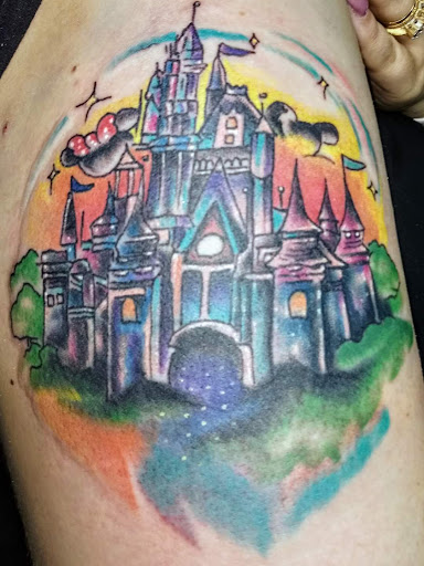 Explore mexico flag tattoo ideas, creative tattoo ideas in Angola, available at Hoodlum Ink