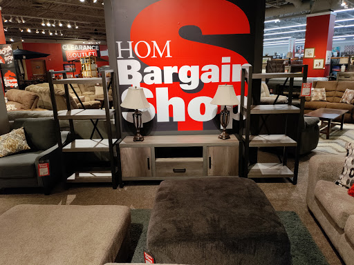 Furniture Store «HOM Furniture», reviews and photos, 4150 Berkshire Ln N, Plymouth, MN 55446, USA