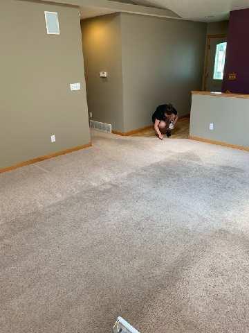 Harbaugh Cleaning Services - Carpet Cleaning Holmen - Floor Cleaning Holmen