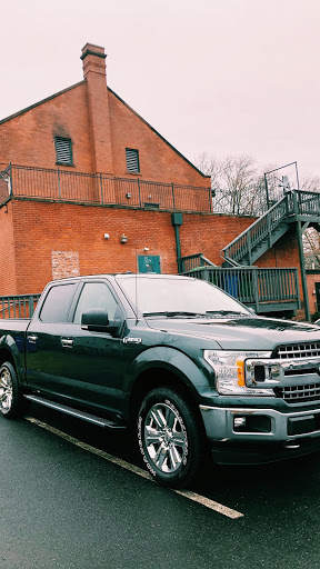 Ford Dealer «Mitchell Selig Ford», reviews and photos, 801 Bloomfield Ave, Windsor, CT 06095, USA