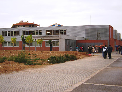 Escola Sant Bernat en Olesa de Montserrat
