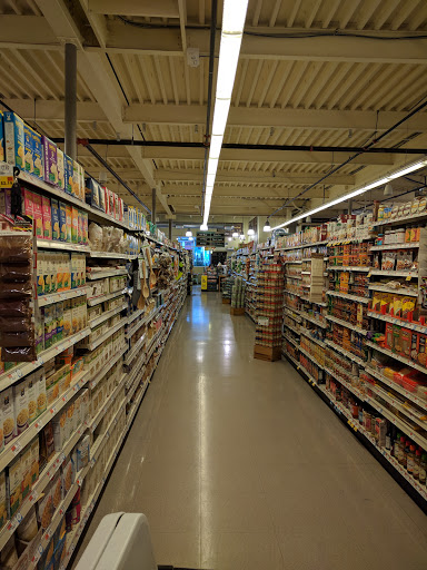 Grocery Store «Whole Foods Market», reviews and photos, 808 Massachusetts Ave, Arlington, MA 02476, USA