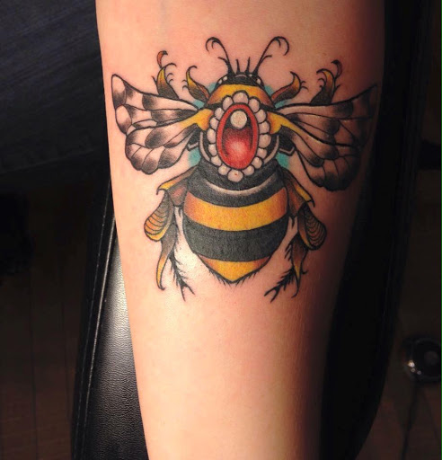 Tattoo Shop «The Shop», reviews and photos, 141 S Grand Ave, Fowlerville, MI 48836, USA