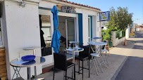 Atmosphère du Restaurant Chez Fifi bar à huîtres à Jard-sur-Mer - n°1