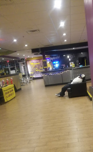 Gym «Planet Fitness», reviews and photos, 541 W Pioneer Pkwy, Grand Prairie, TX 75051, USA