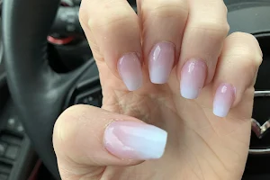 Mentor Nails image