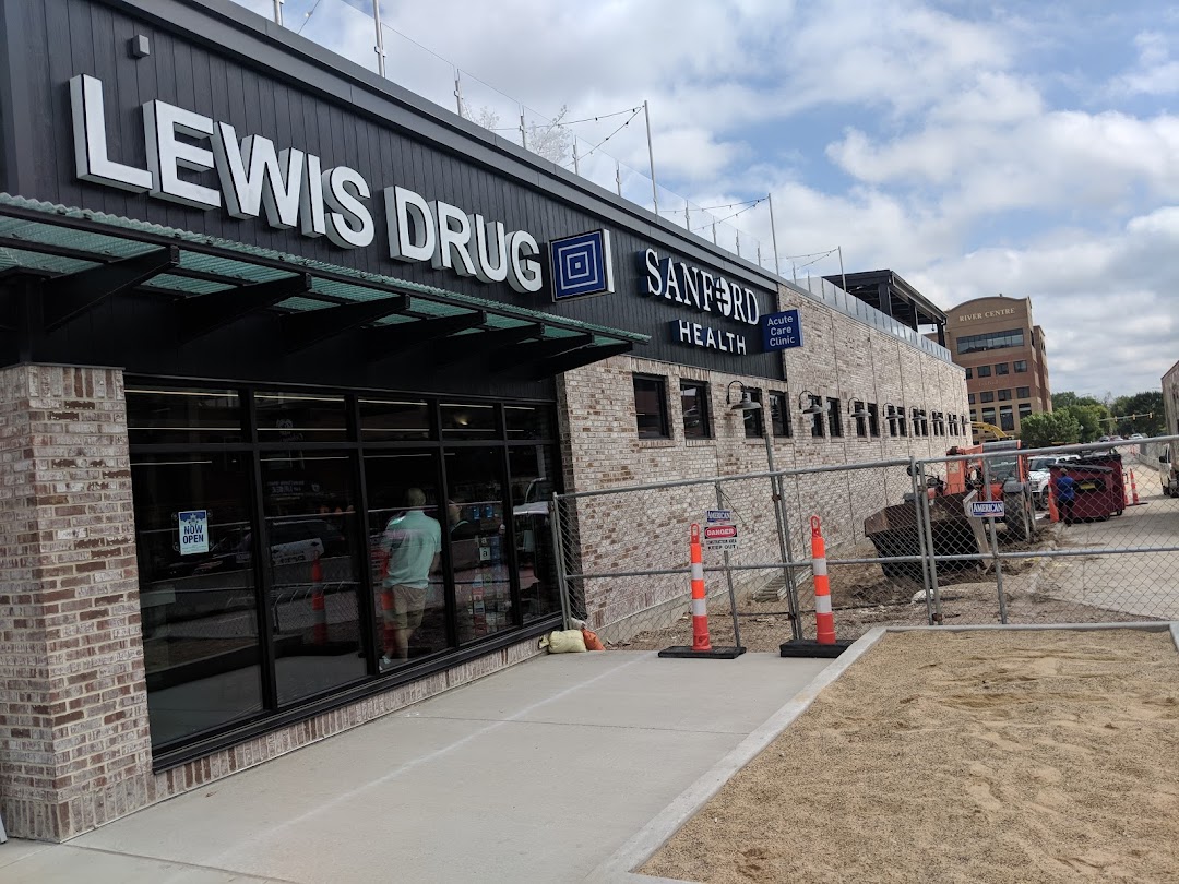 Lewis - 10th & Phillips