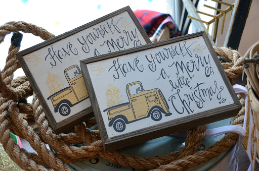 Clothing Store «UOI Boutique», reviews and photos, 311 1st Ave, Sterling, IL 61081, USA