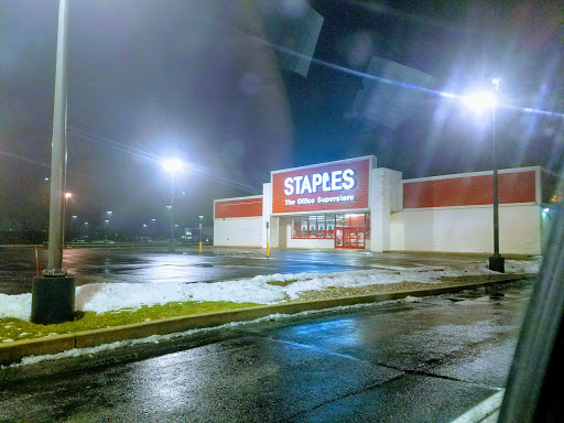 Office Supply Store «Staples», reviews and photos, 2630 S Western Ave, Marion, IN 46953, USA