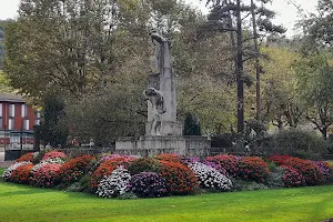 Ville Garden image