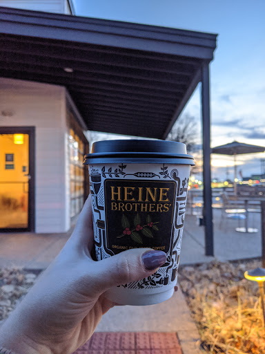 Coffee Shop «Heine Brothers’ Coffee - Shelbyville Road In St. Matthews», reviews and photos, 4305 Shelbyville Rd, Louisville, KY 40207, USA