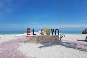 Playa El Cuyo image