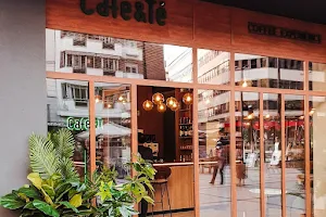 Café & Té image