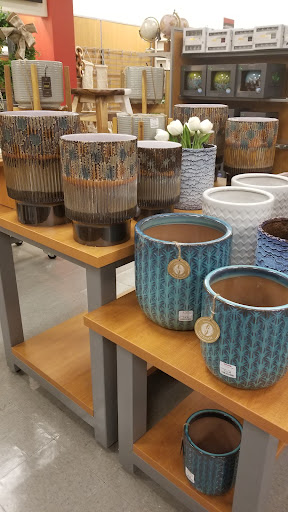 Department Store «T.J. Maxx», reviews and photos, 561 US-1, Edison, NJ 08817, USA