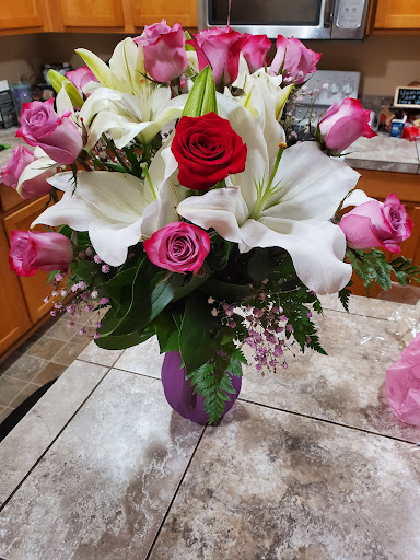 Florist «Rainbow Floral», reviews and photos, 5820 Pacific Ave SE, Lacey, WA 98503, USA