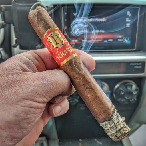 Tobacco Shop «The Stash Smoke Shop Ltd», reviews and photos, 17411 SE McLoughlin Blvd, Milwaukie, OR 97267, USA