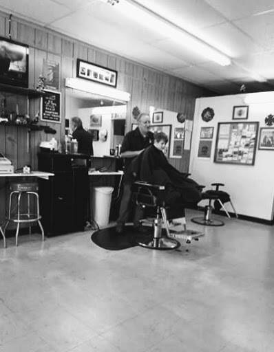 Barber Shop «Pirates Den Barber Shop», reviews and photos, 1731 E Hwy 377, Granbury, TX 76049, USA