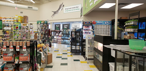 Pet Supply Store «Pet Supplies Plus», reviews and photos, 3340 Sheridan Dr, Amherst, NY 14226, USA