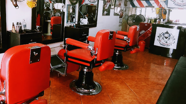Opiniones de Lito Peluqueria Barber Shop en Comas - Barbería