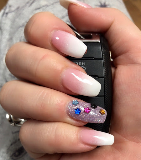 Nail Salon «Finest Nail & Tanning Salon», reviews and photos, 868 US-129 #11, Cleveland, GA 30528, USA