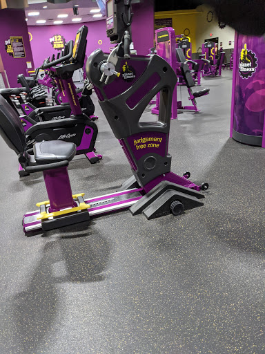 Gym «Planet Fitness», reviews and photos, 8443 Day Dr, Parma, OH 44129, USA