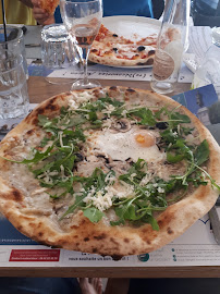 Pizza du Pizzeria Une tomate bleue à Mâcon - n°16