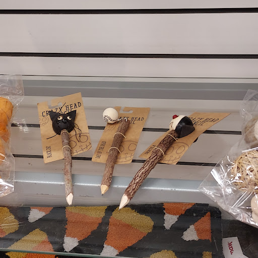 Department Store «T.J. Maxx», reviews and photos, 33025 Grand River Ave, Farmington, MI 48336, USA