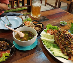แพลทินั่มอินเทรนด์ photo