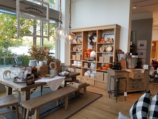 Furniture Store «Pottery Barn», reviews and photos, 800 Stanford Shopping Center, Palo Alto, CA 94304, USA