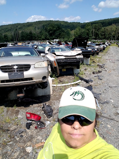 Salvage Yard «EZ Pull & Save Auto Parts», reviews and photos, 2401 Summer Valley Rd, New Ringgold, PA 17960, USA