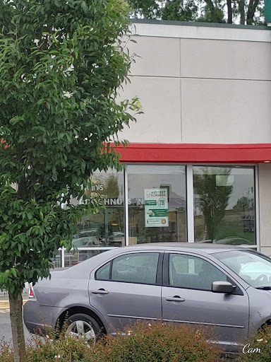 Donut Shop «Krispy Kreme Doughnuts», reviews and photos, 1444 N Battlefield Blvd, Chesapeake, VA 23320, USA