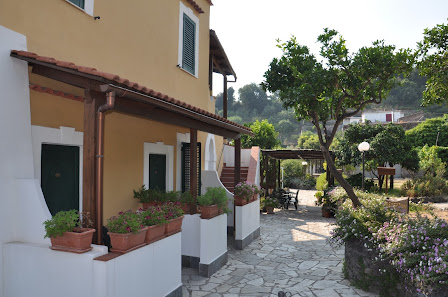 Hotel La Marticana Via Quercia, 48, 80077 Ischia NA, Italia
