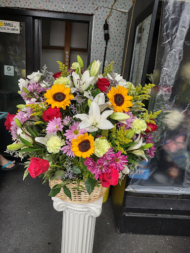 Florist «Flowers Vs Flowers», reviews and photos, 414 Main St, Paterson, NJ 07501, USA