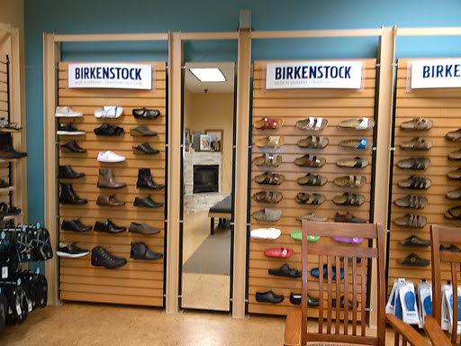 Shoe Store «Coastal Shoes», reviews and photos, 1317 NW U.S. 101, Lincoln City, OR 97367, USA
