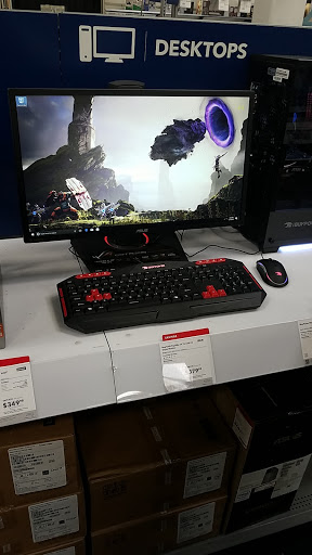 Electronics Store «Best Buy», reviews and photos, 655 W Herndon Ave, Clovis, CA 93612, USA