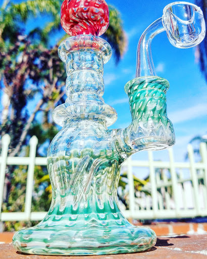 Tobacco Shop «i-nhale Smoke Shop Veteran Owned», reviews and photos, 1055 Redondo Ave, Long Beach, CA 90804, USA