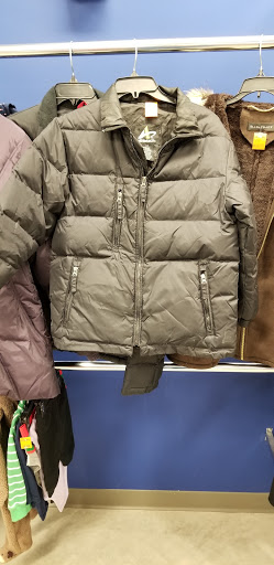 Thrift Store «Goodwill Industries of Greater Cleveland & East Central Ohio», reviews and photos, 16160 Pearl Rd, Strongsville, OH 44136, USA