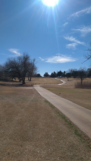 Golf Course «Broadmoore Golf Course», reviews and photos, 500 Willow Pine Dr, Moore, OK 73160, USA